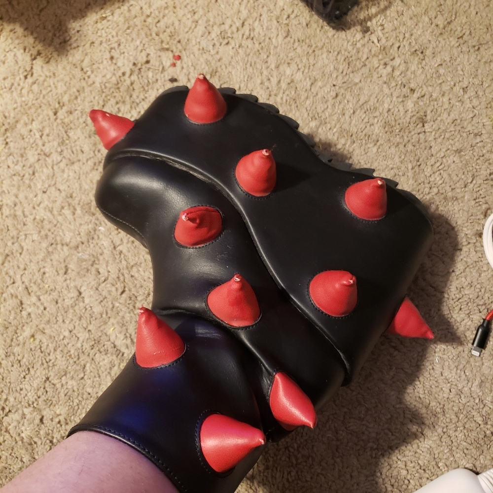 SOLD Demonia Cult Slay 77 Spikey Red Black 7" Platform Ankle Boots 7 - Picture 5 of 9